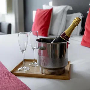 Le Consulat 4* Lizbona