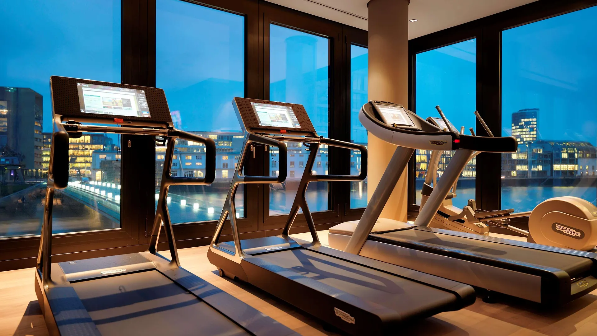 Hyatt Regency Dusseldorf Ξενοδοχείο