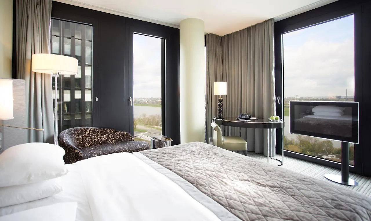 Hyatt Regency Dusseldorf Ξενοδοχείο 5*,  Γερμανία